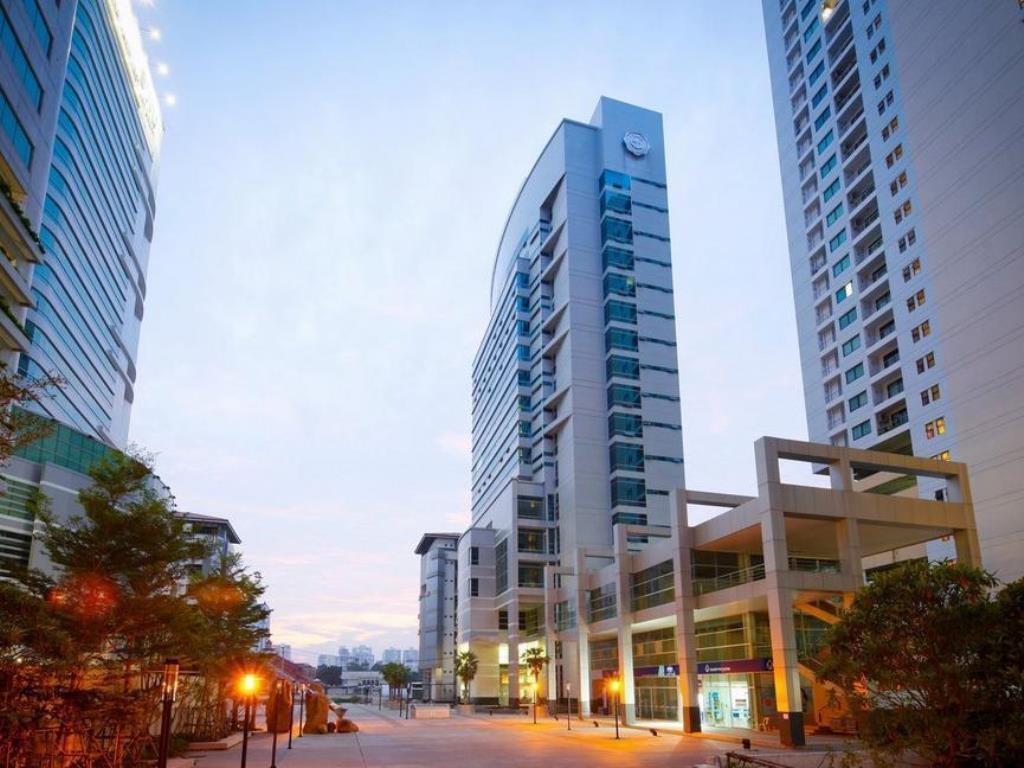 Swutel Hotel Bangkok Exteriör bild