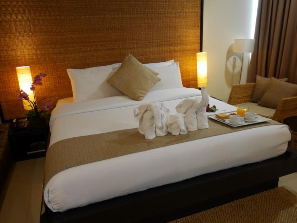 Swutel Hotel Bangkok Exteriör bild